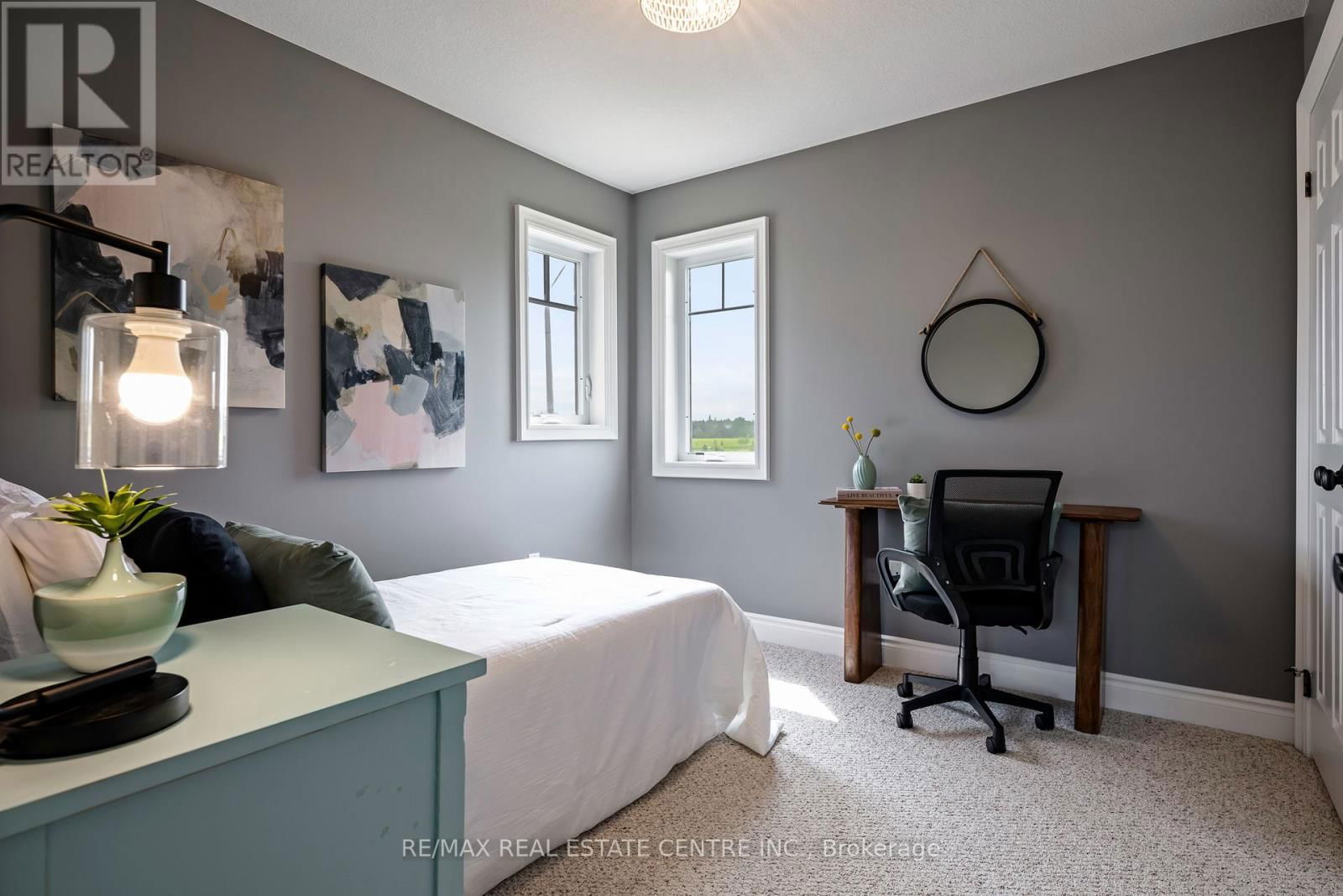 1 WARDLAW AVENUE Image 25