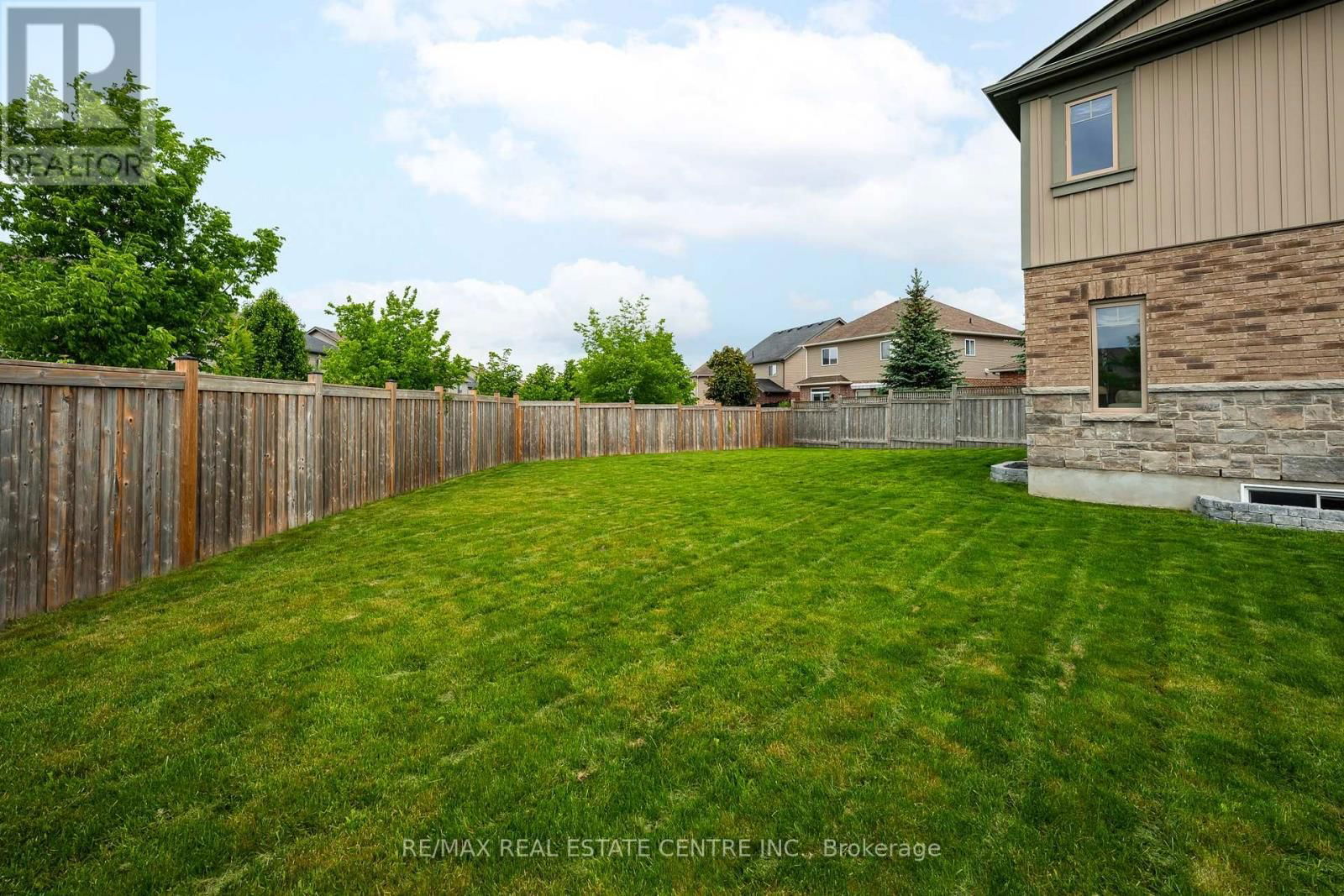 1 WARDLAW AVENUE Image 34