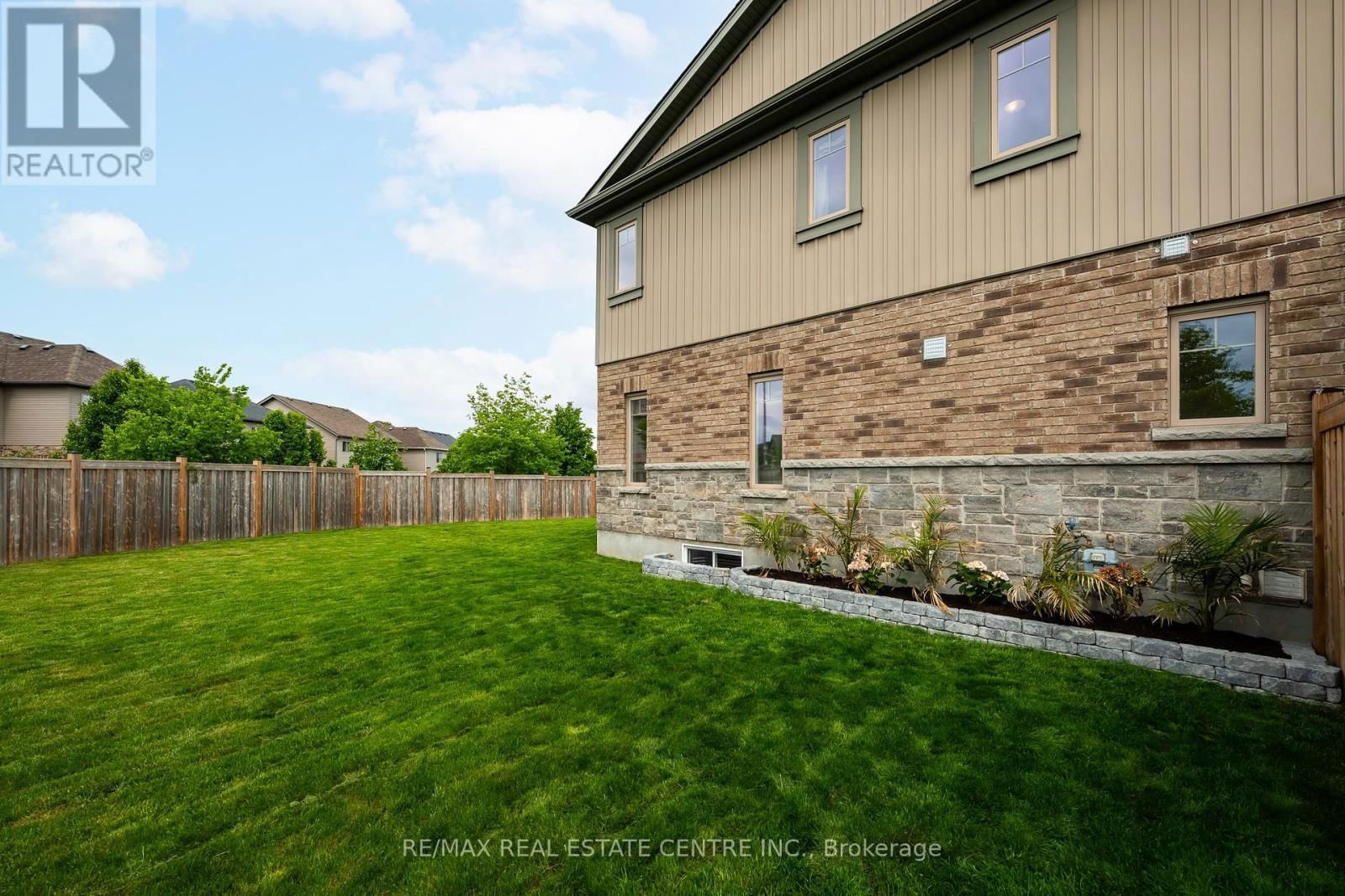 1 WARDLAW AVENUE Image 35