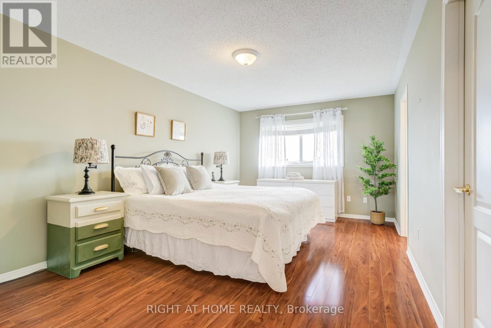 3662 JORIE CRESCENT Image 23