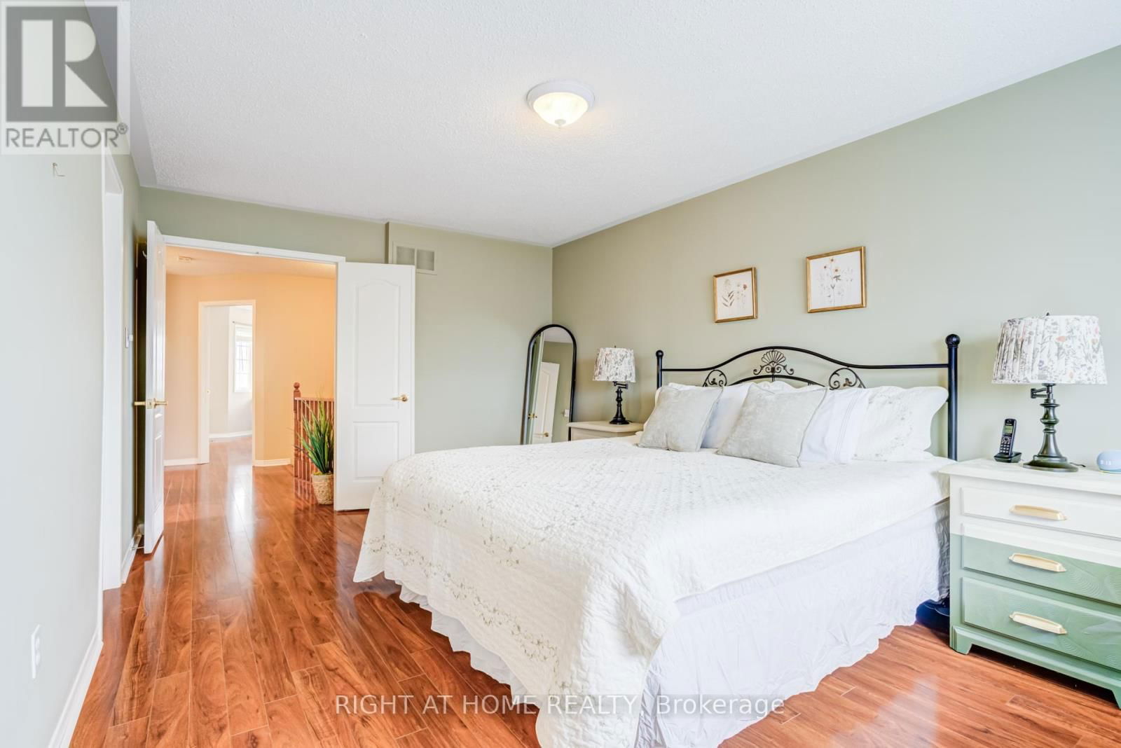 3662 JORIE CRESCENT Image 24