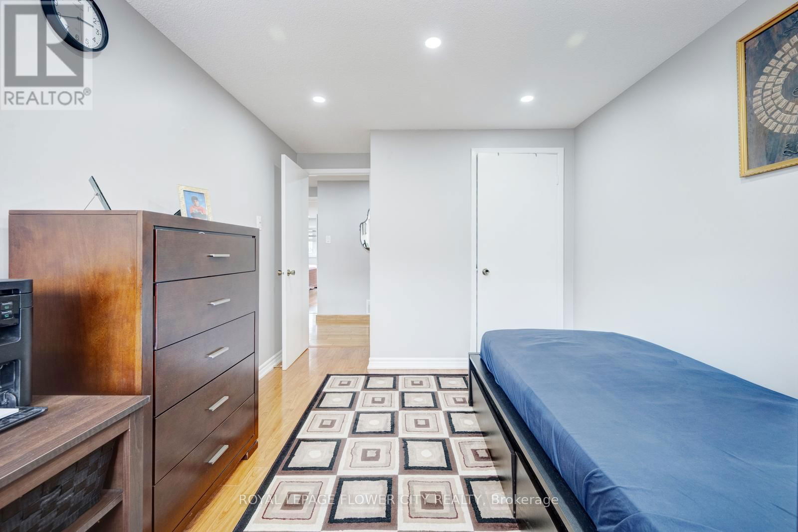 27 DENLOW DRIVE Image 31