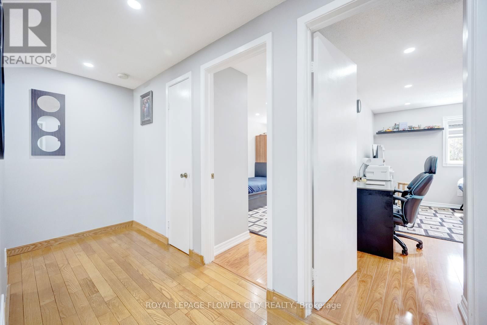 27 DENLOW DRIVE Image 33