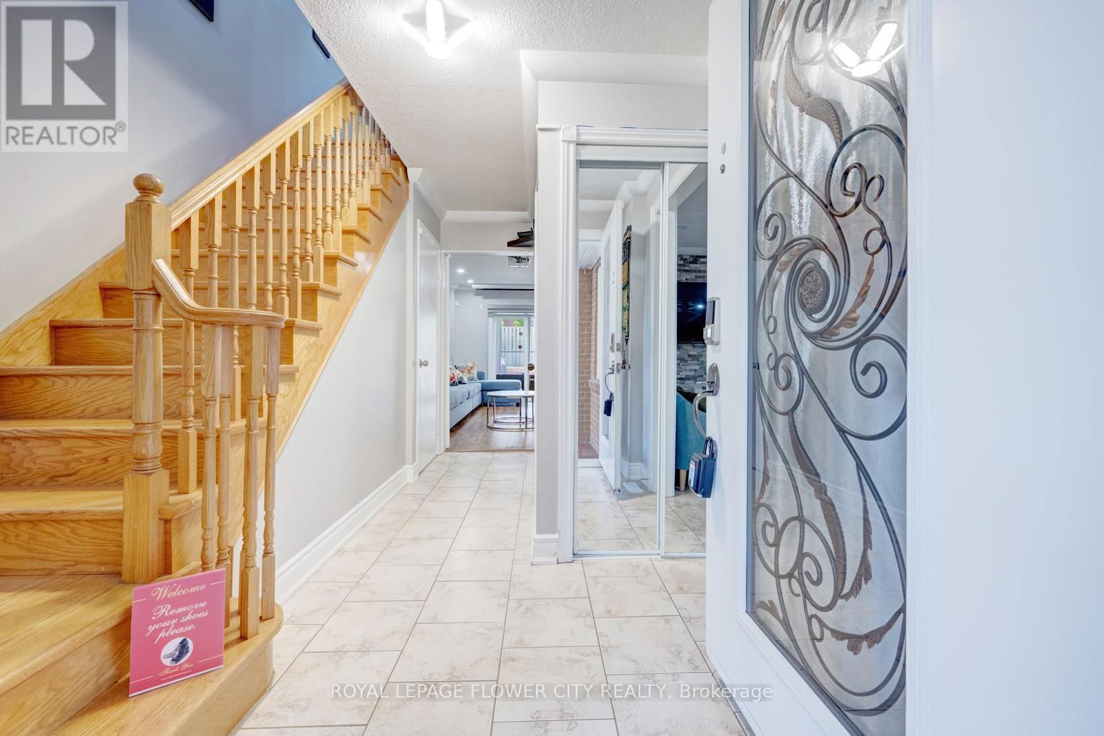 27 DENLOW DRIVE Image 4