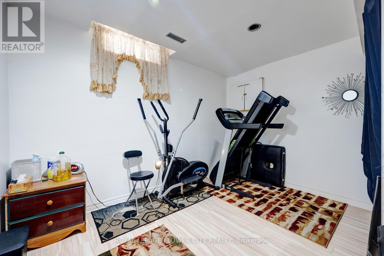 27 DENLOW DRIVE Image 41