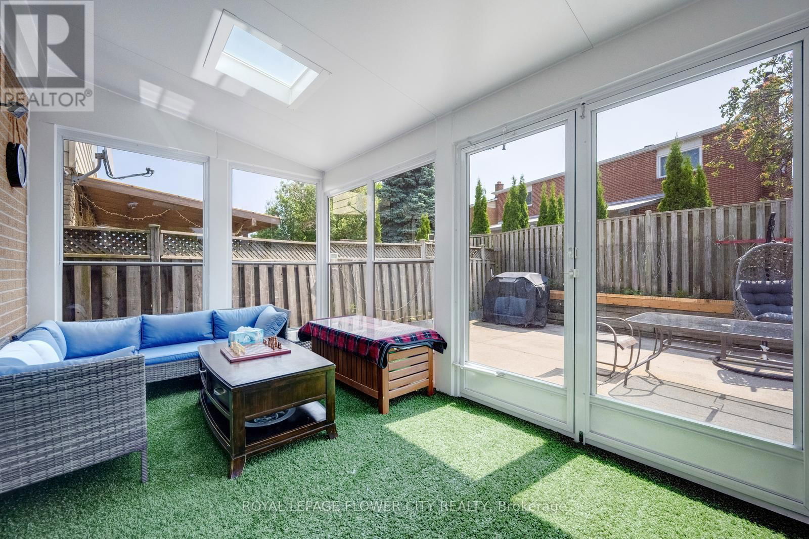 27 DENLOW DRIVE Image 43