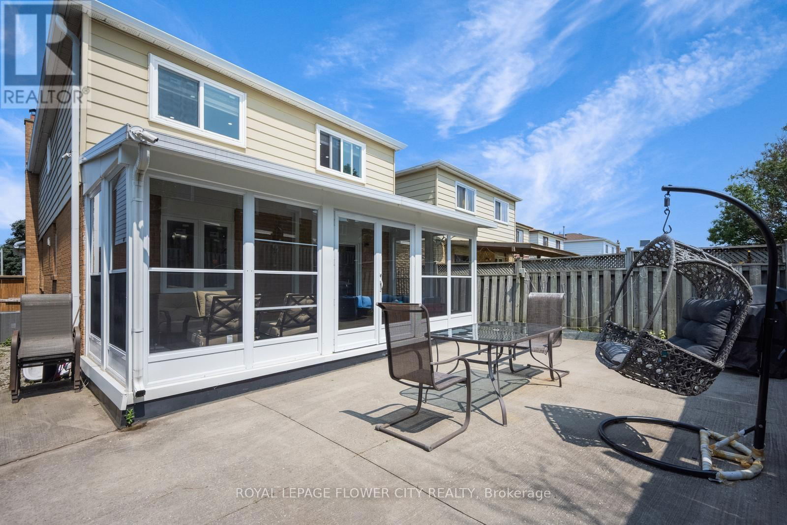 27 DENLOW DRIVE Image 46