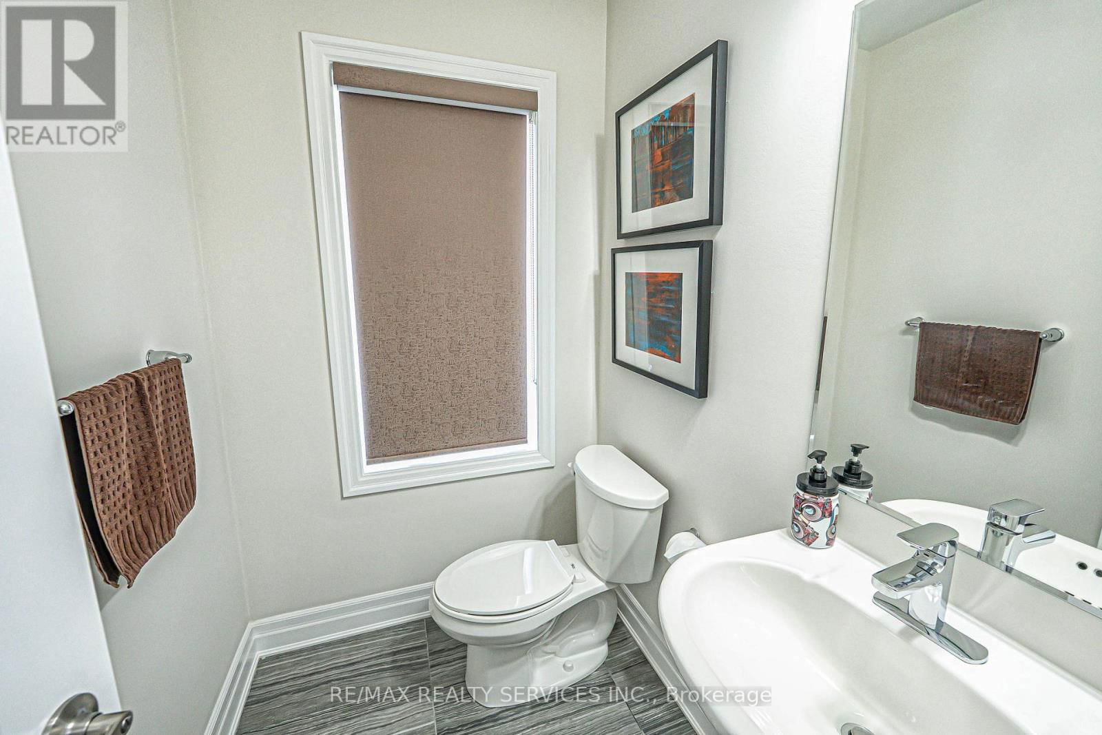 1 BILLITER ROAD Image 31