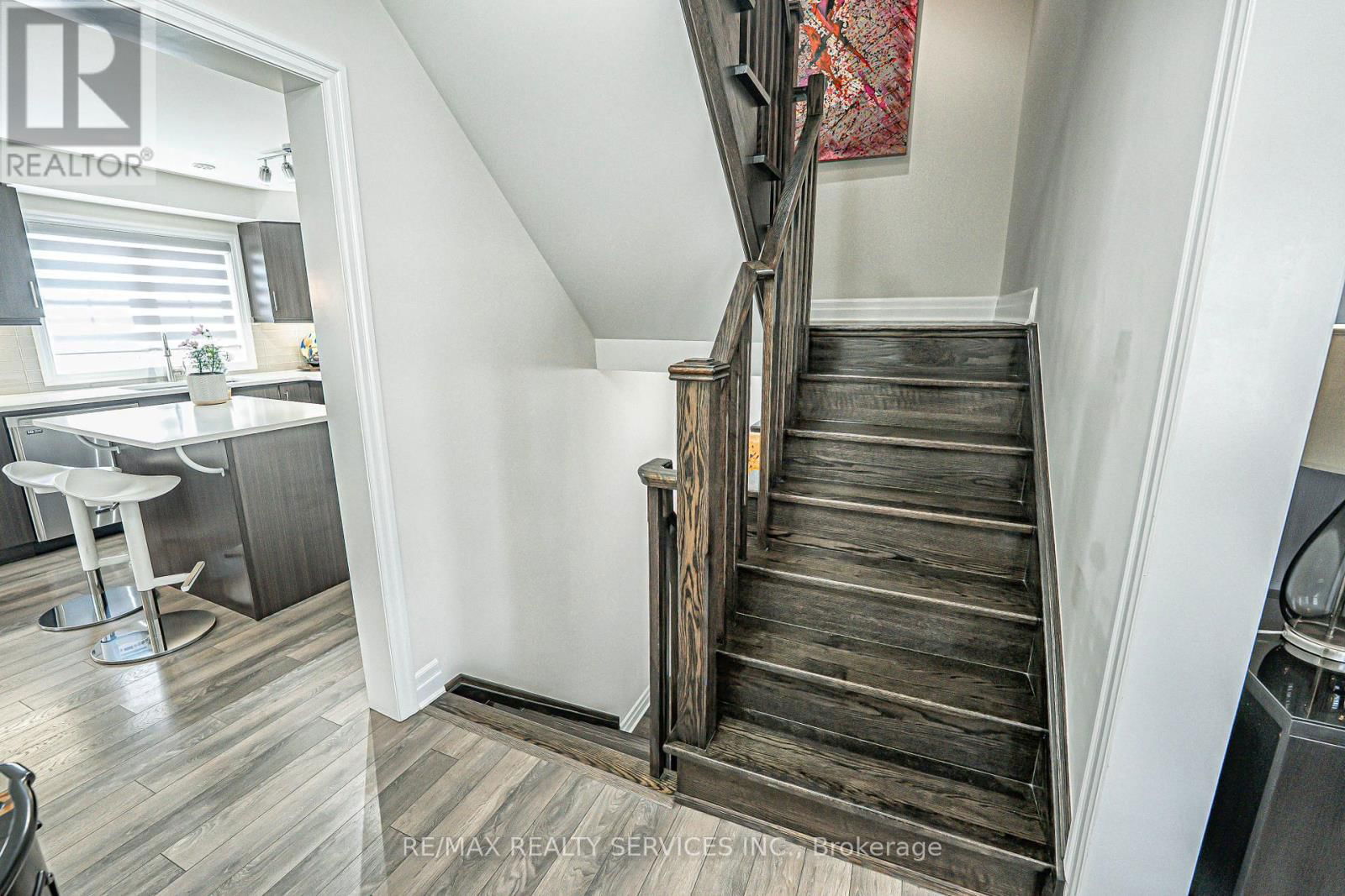1 BILLITER ROAD Image 33