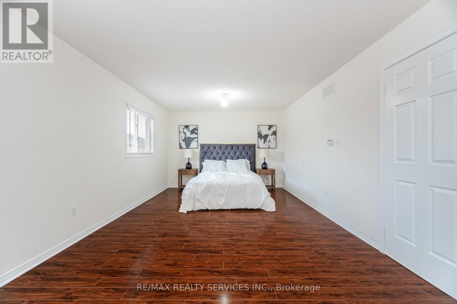 77 MILKWEED CRESCENT Image 21