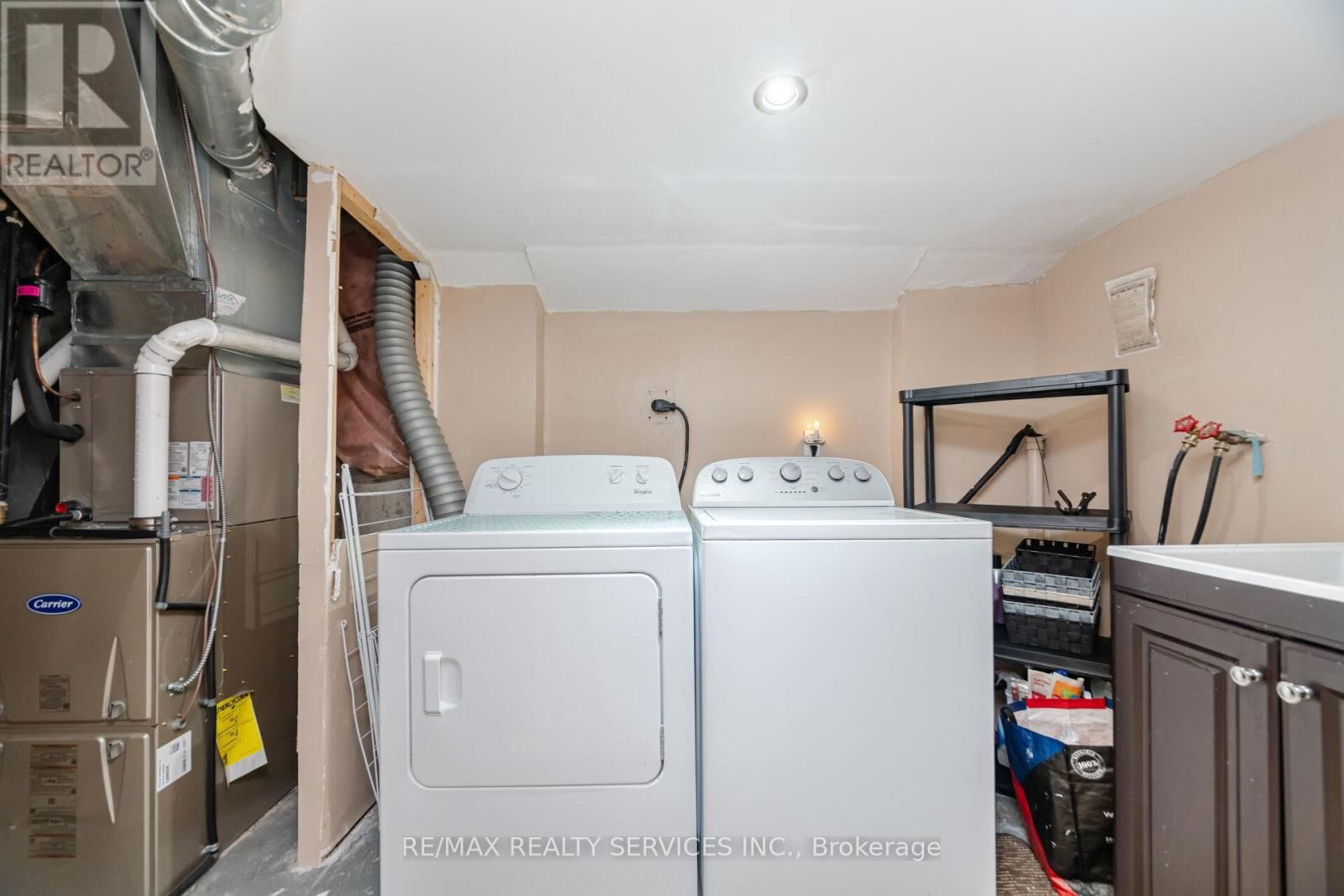77 MILKWEED CRESCENT Image 35