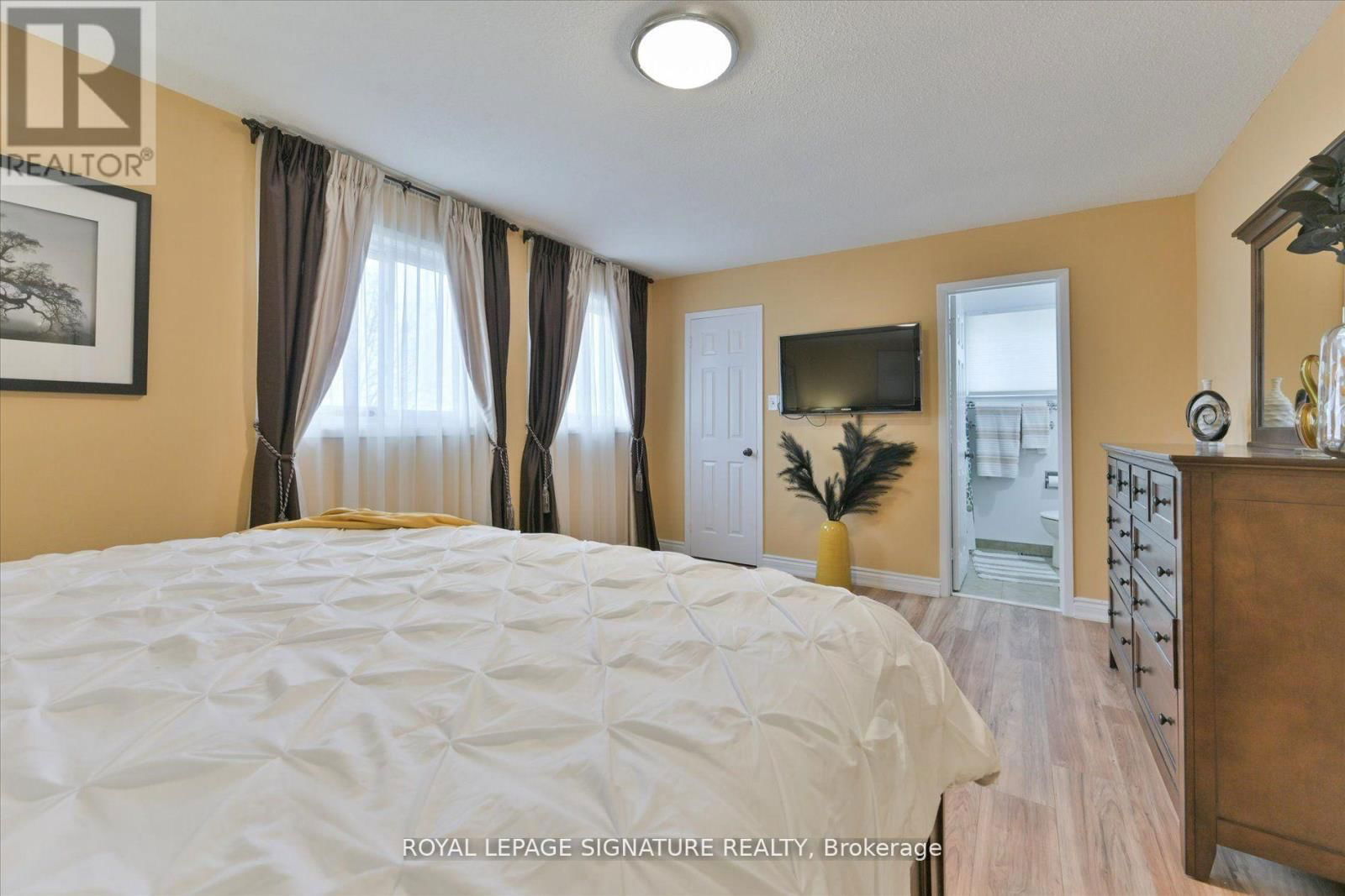 4199 POWDERHORN CRESCENT Image 20