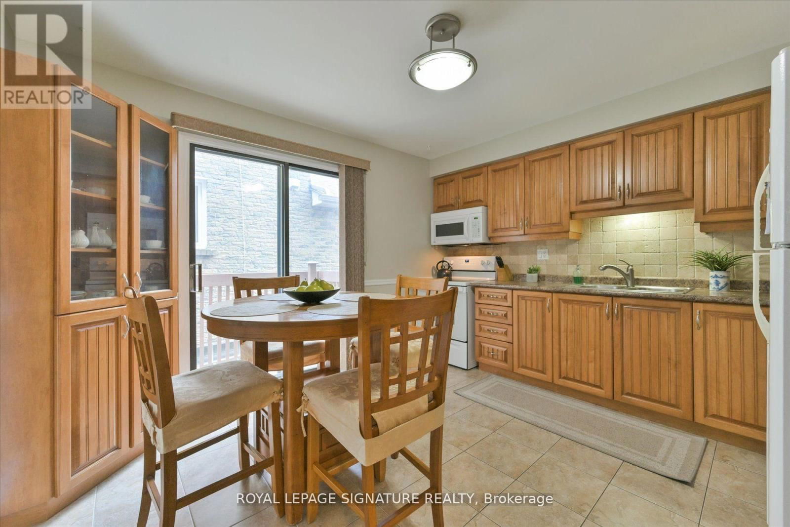 4199 POWDERHORN CRESCENT Image 8