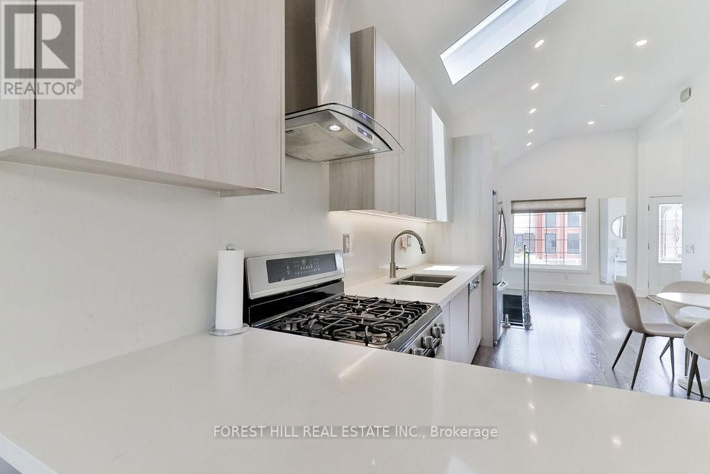 112 THIRTIETH STREET Image 13