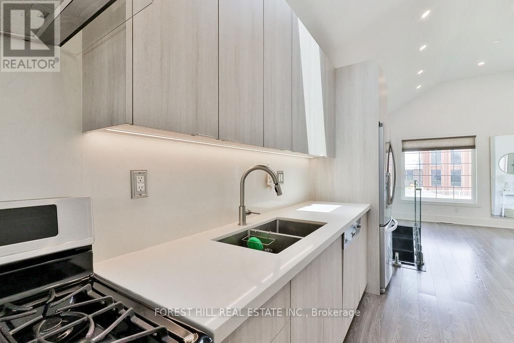 112 THIRTIETH STREET Image 15