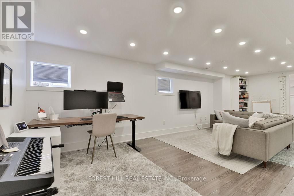 112 THIRTIETH STREET Image 30