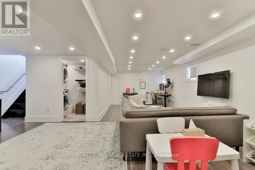 112 THIRTIETH STREET Image 31