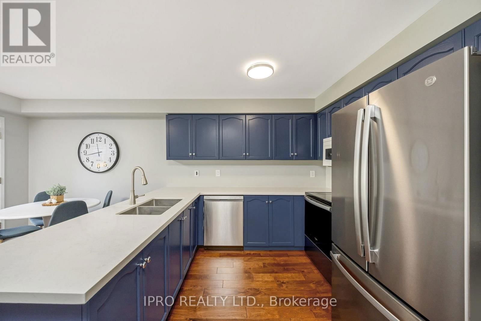 11 HARDING STREET Image 13