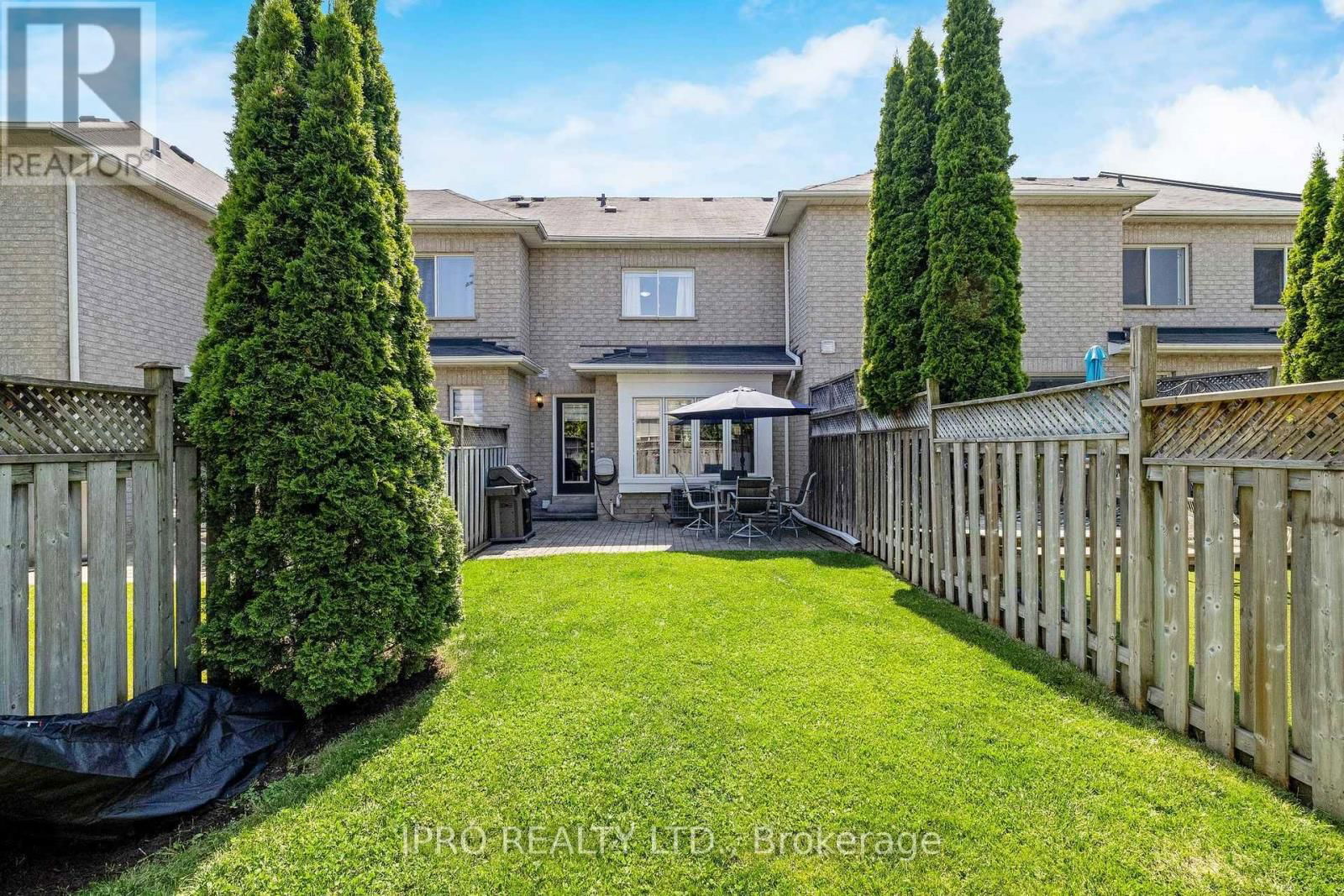 11 HARDING STREET Image 33