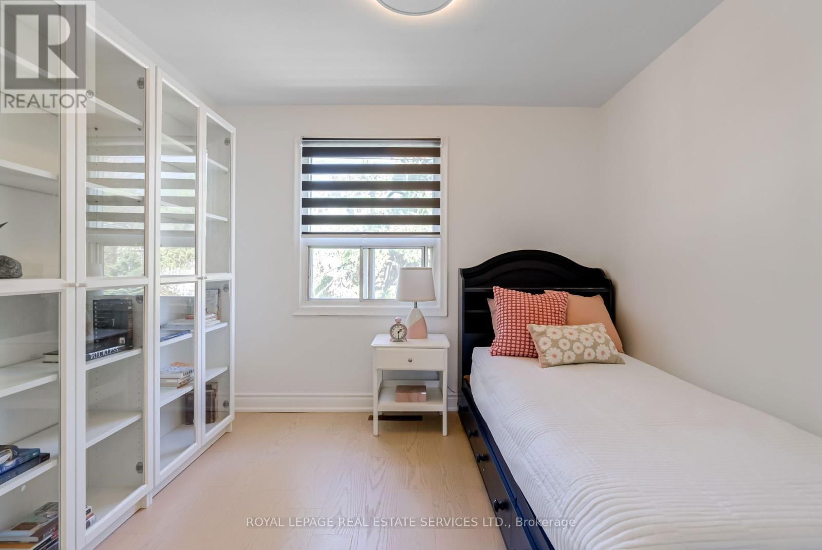34 SKYLARK ROAD Image 22