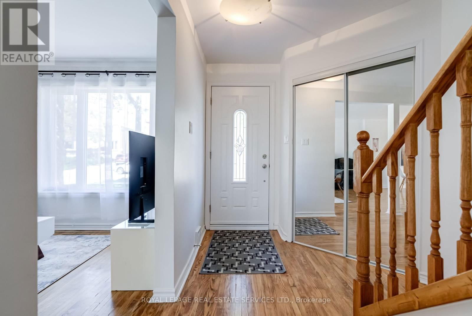 34 SKYLARK ROAD Image 3