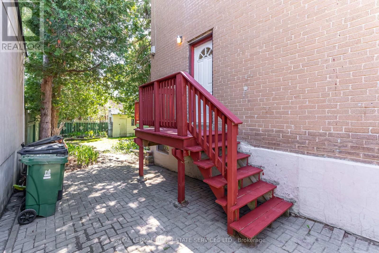 34 SKYLARK ROAD Image 32
