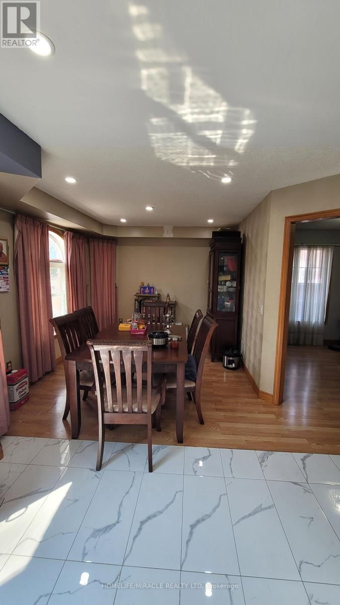 144 SANDYSHORES DRIVE WEST Image 11