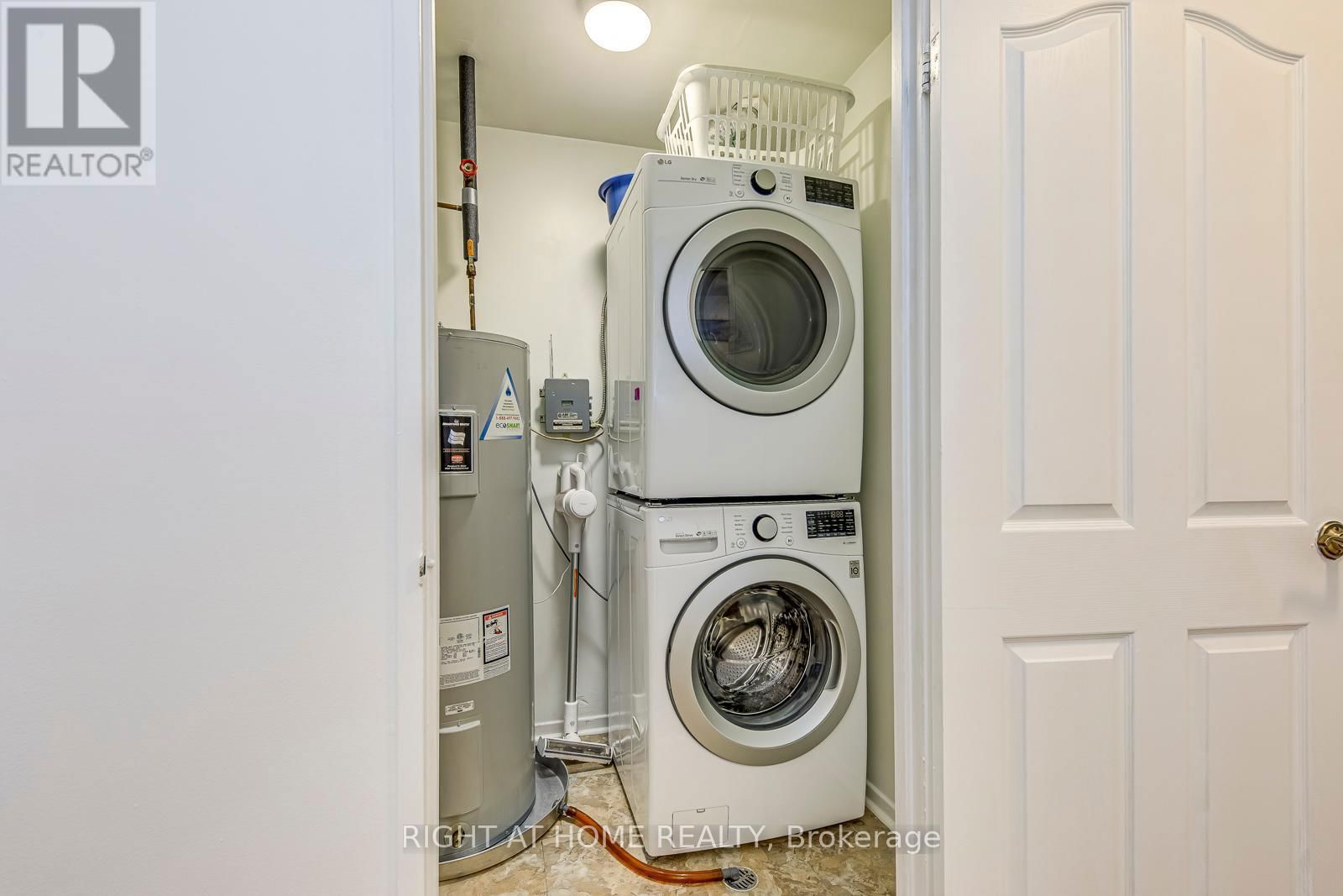 133 - 1058 FALGARWOOD DRIVE Image 23