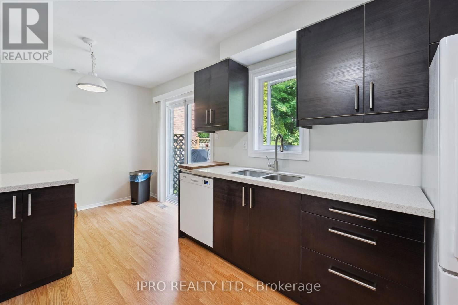 190 LISA MARIE DRIVE Image 13