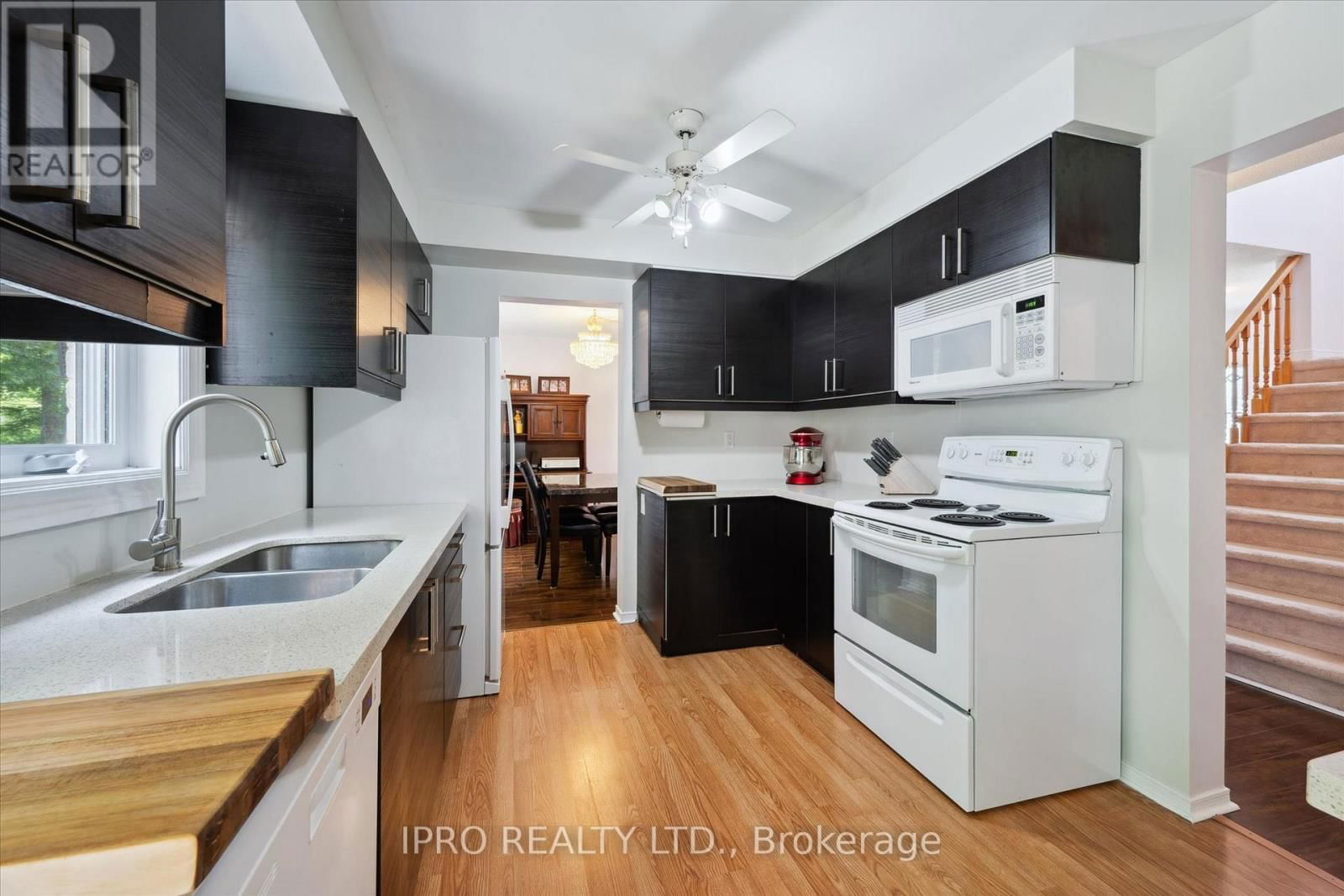 190 LISA MARIE DRIVE Image 16