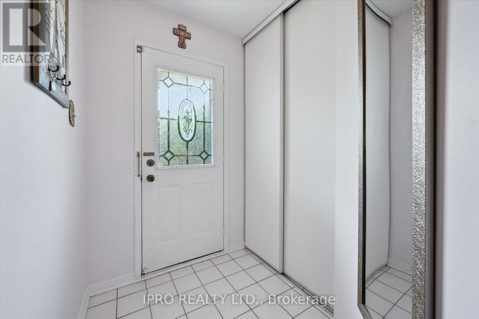 190 LISA MARIE DRIVE Image 5