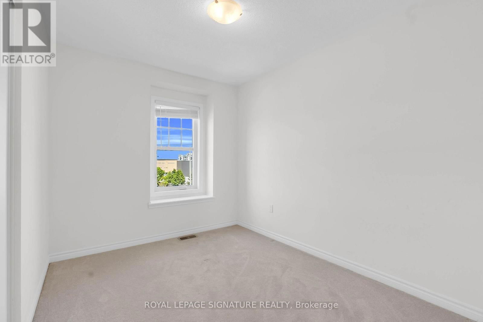 163 - 1000 ASLETON BOULEVARD Image 28