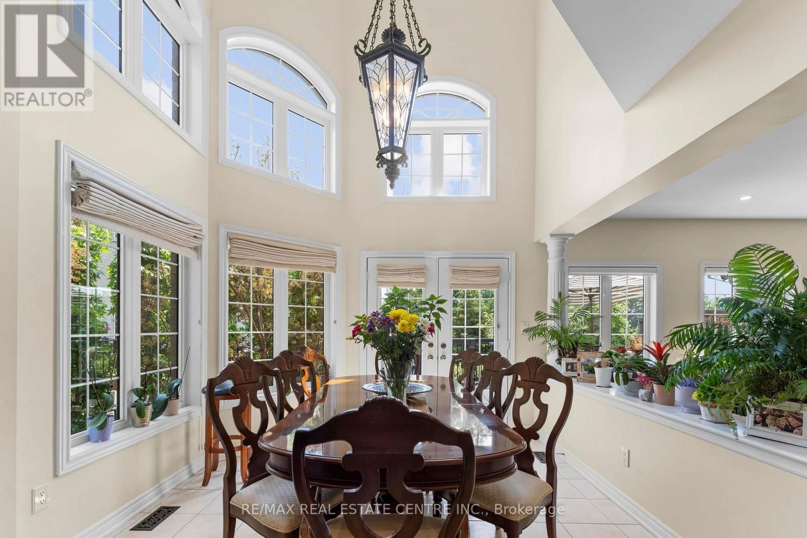 2454 SPRINGFOREST DRIVE Image 24