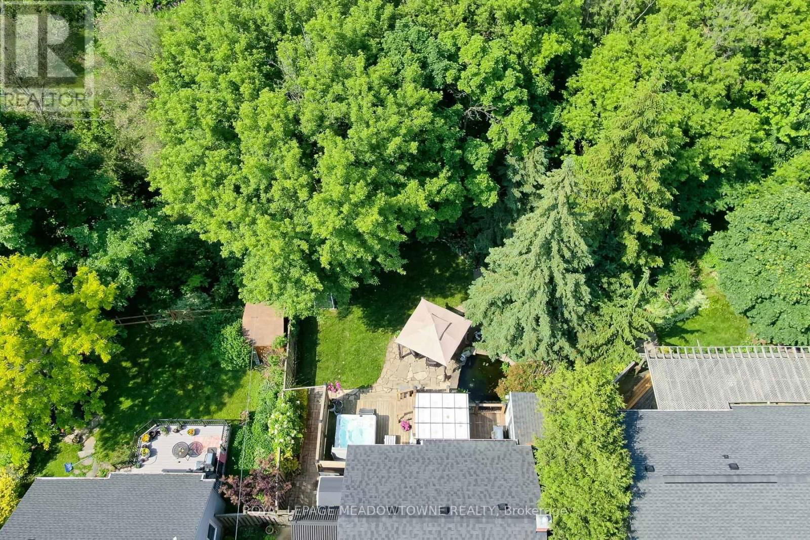 10 RIVERVIEW CRESCENT Image 31
