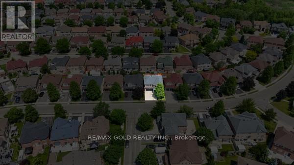 16 UPSHALL DRIVE Image 34