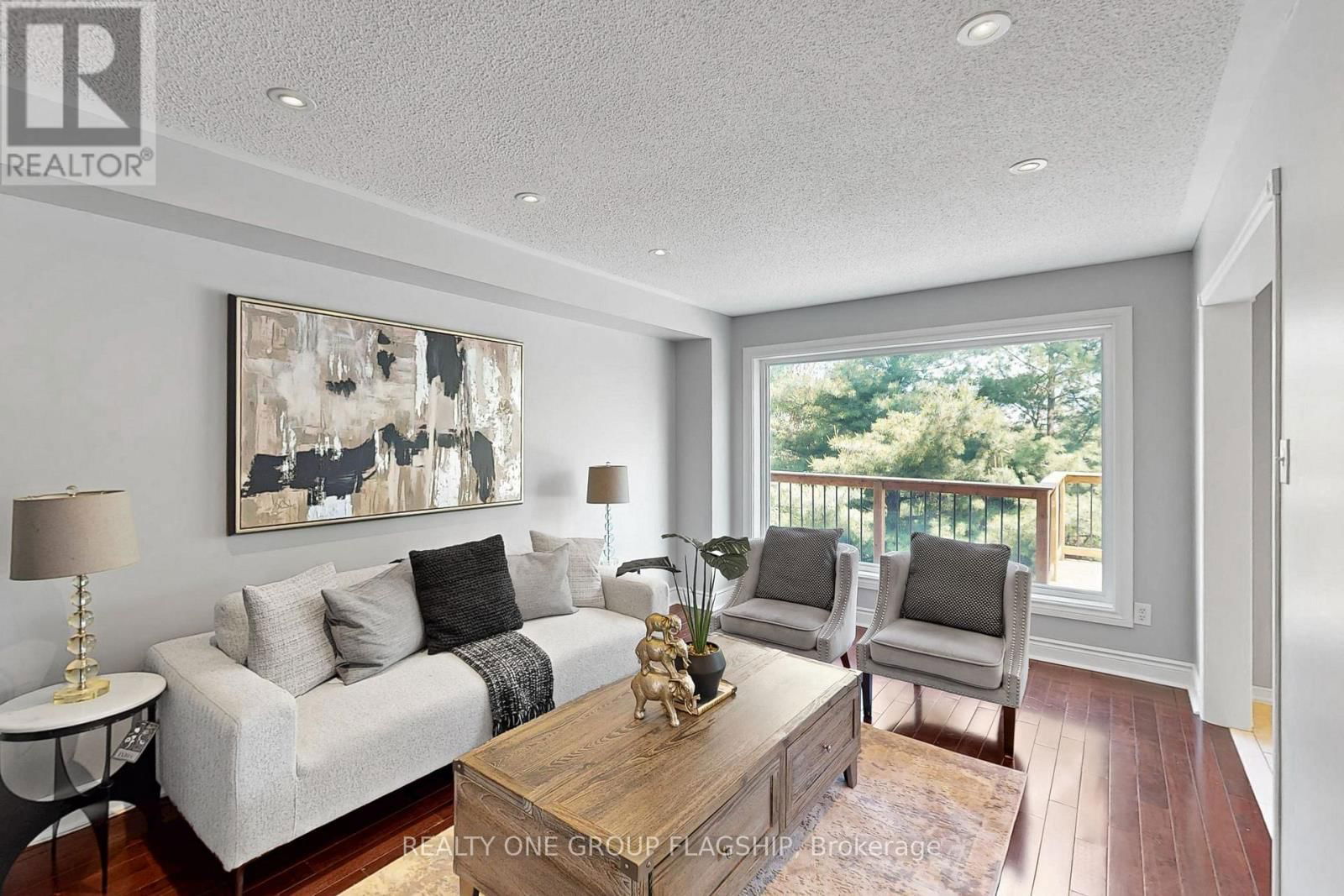 42 MONACO COURT Image 16