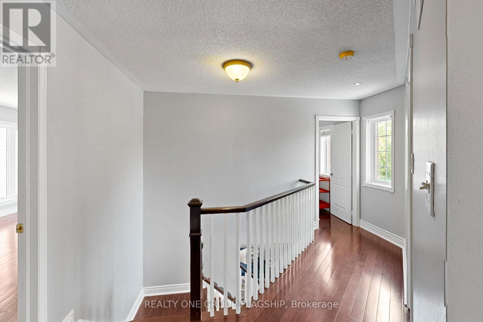 42 MONACO COURT Image 21