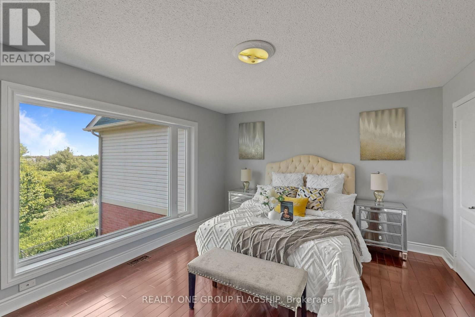 42 MONACO COURT Image 22