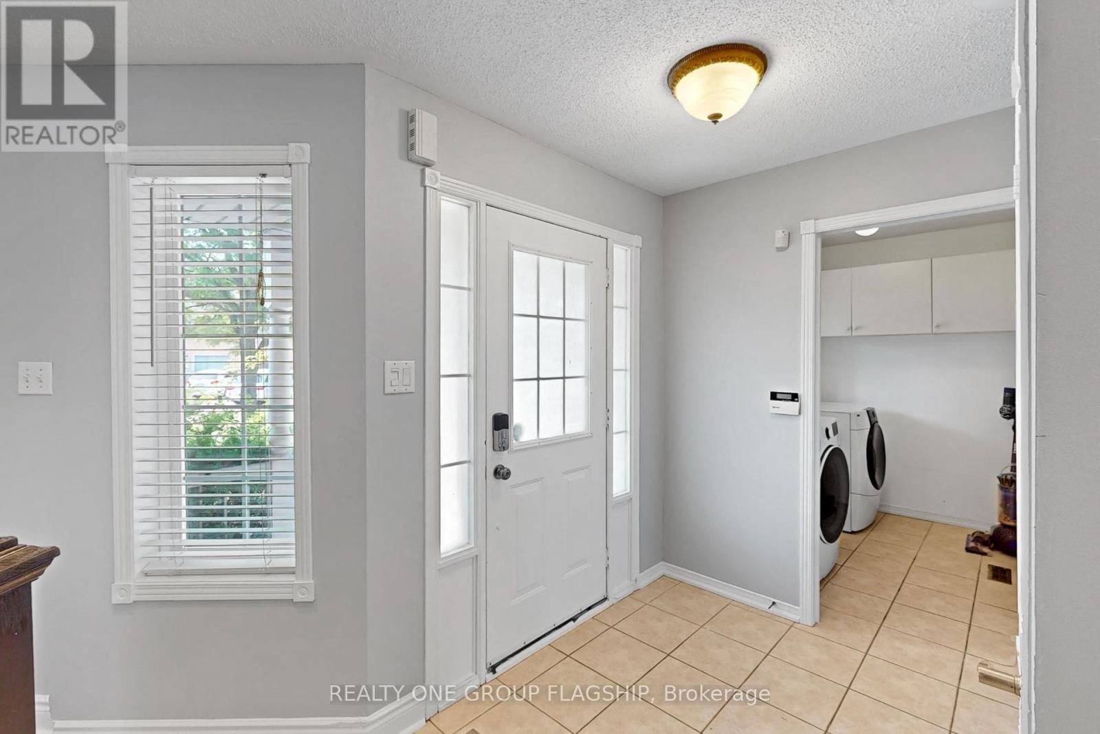 42 MONACO COURT Image 3