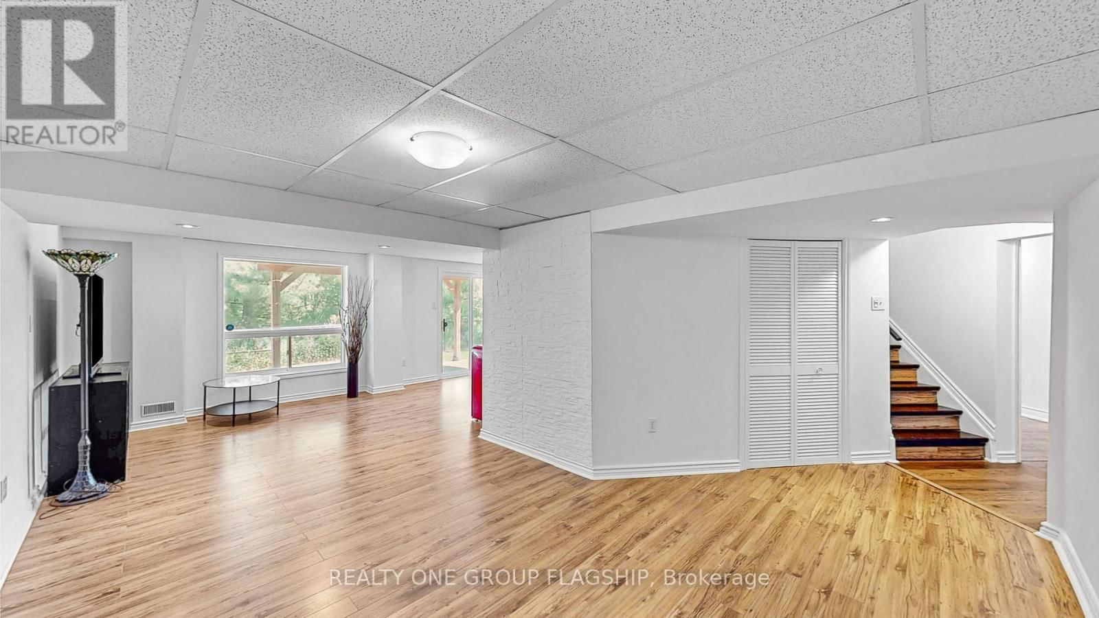 42 MONACO COURT Image 38