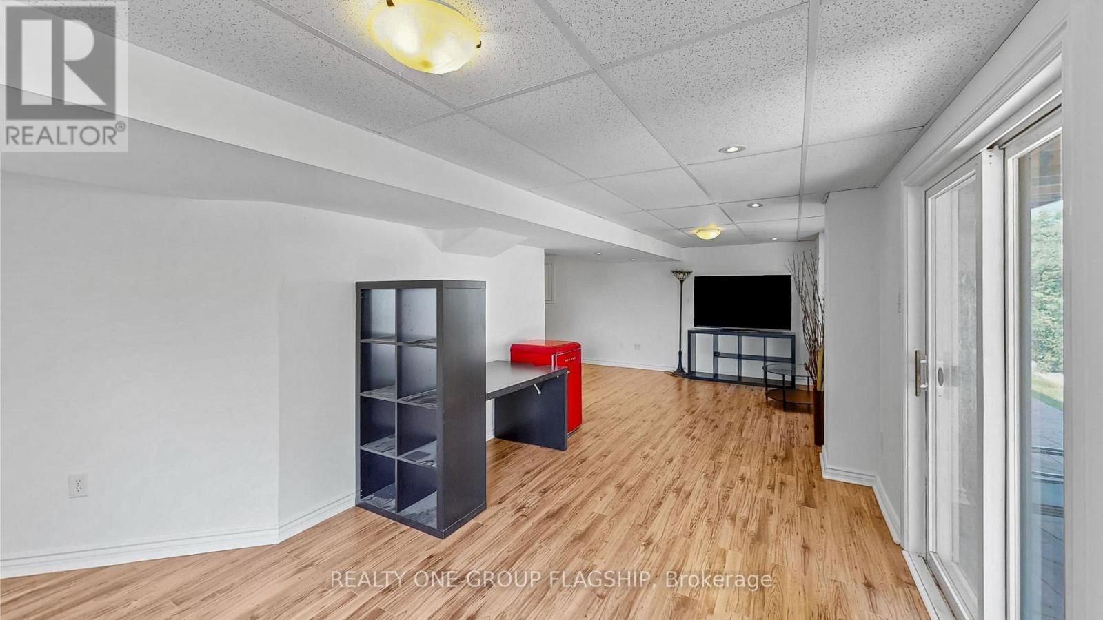 42 MONACO COURT Image 41