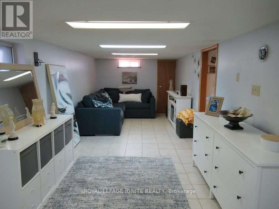 12 STEPHEN DRIVE Image 15