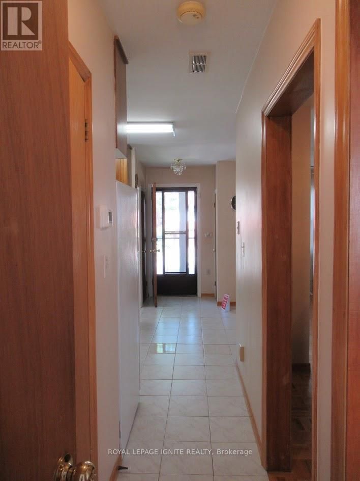 12 STEPHEN DRIVE Image 9