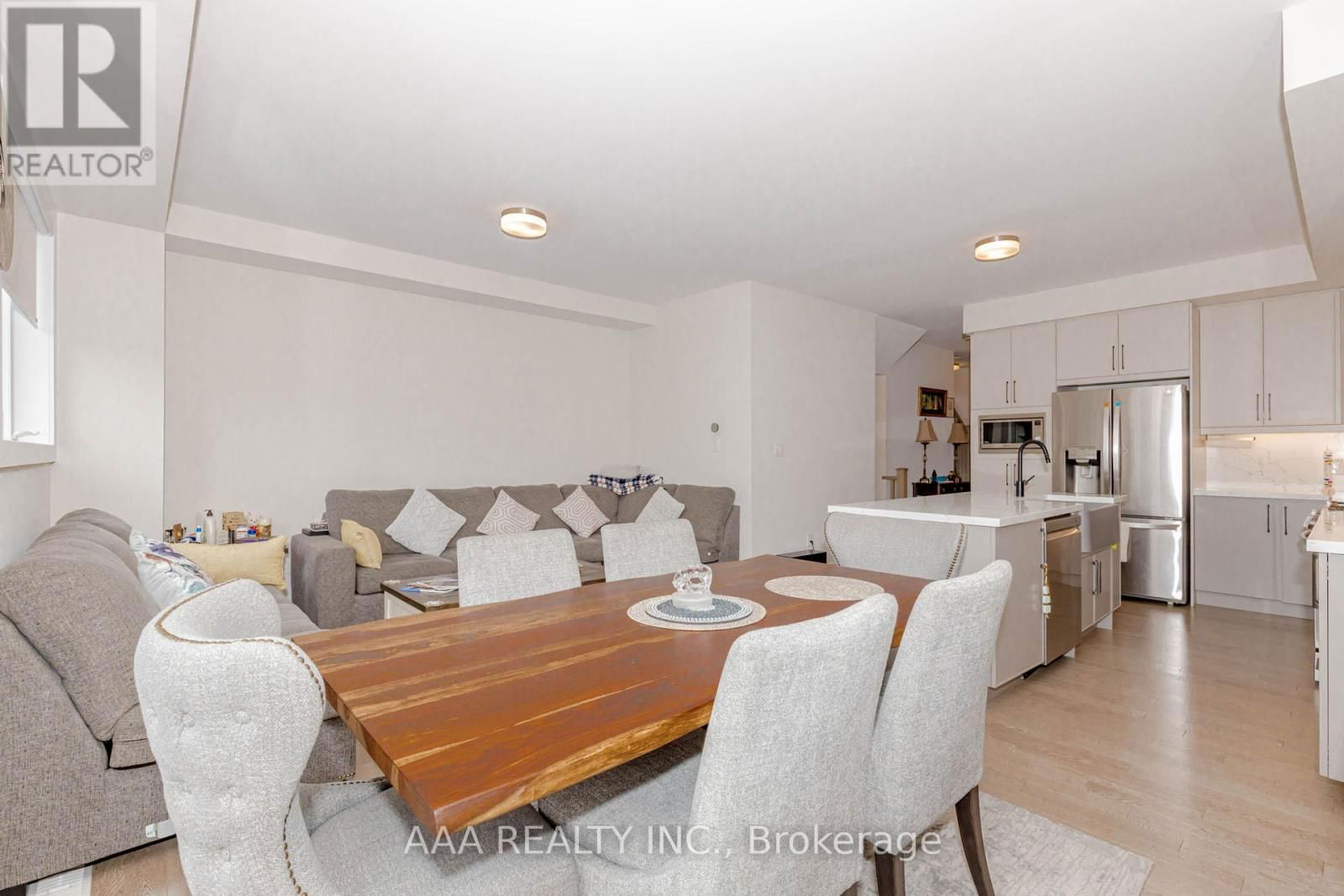 24 - 2273 TURNBERRY ROAD Image 14