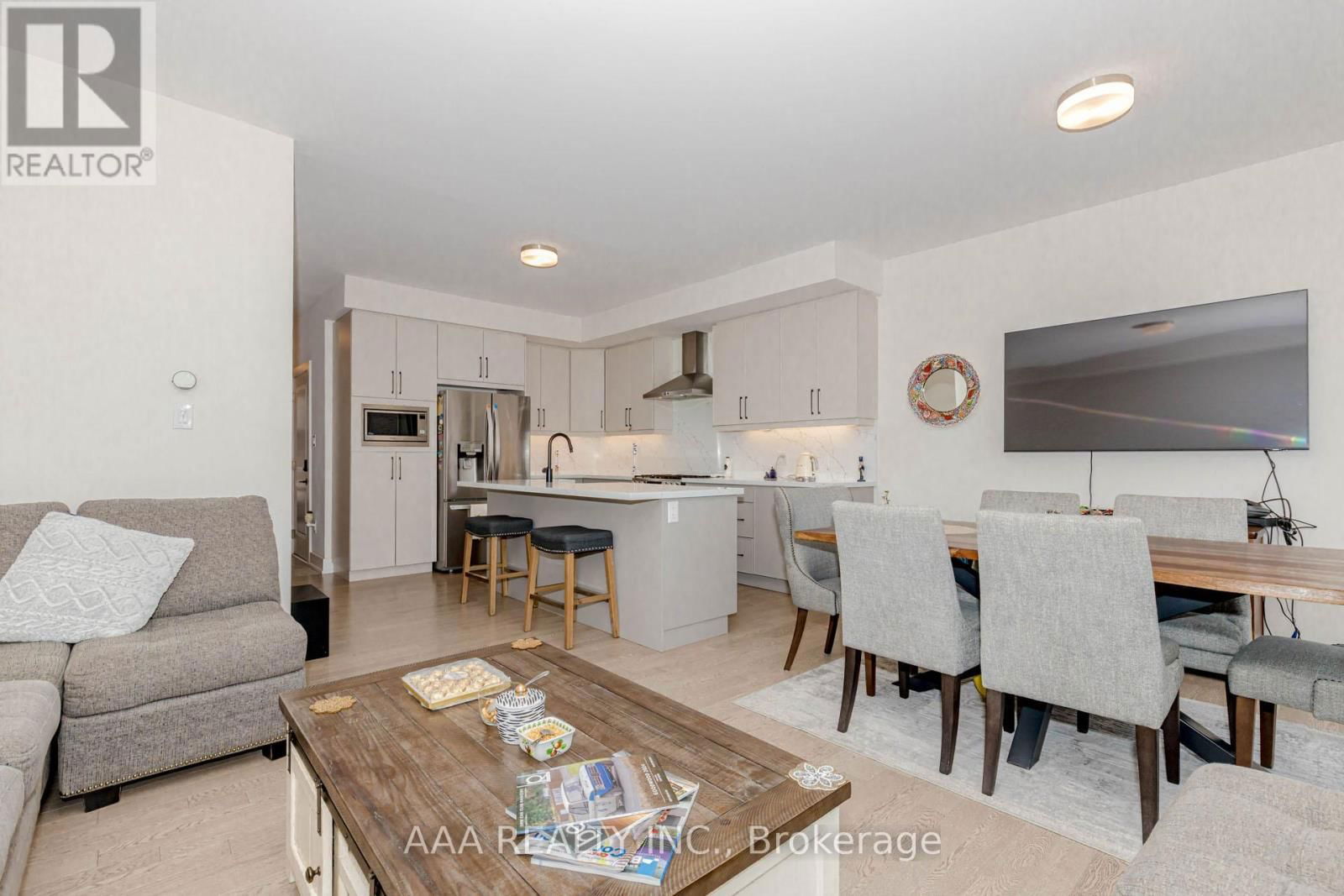 24 - 2273 TURNBERRY ROAD Image 16