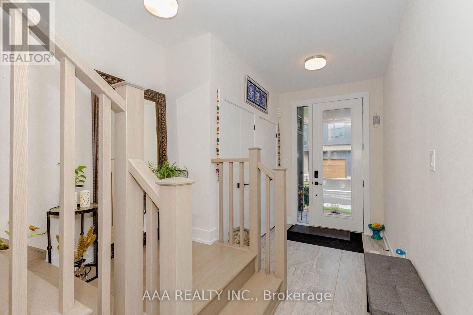 24 - 2273 TURNBERRY ROAD Image 4