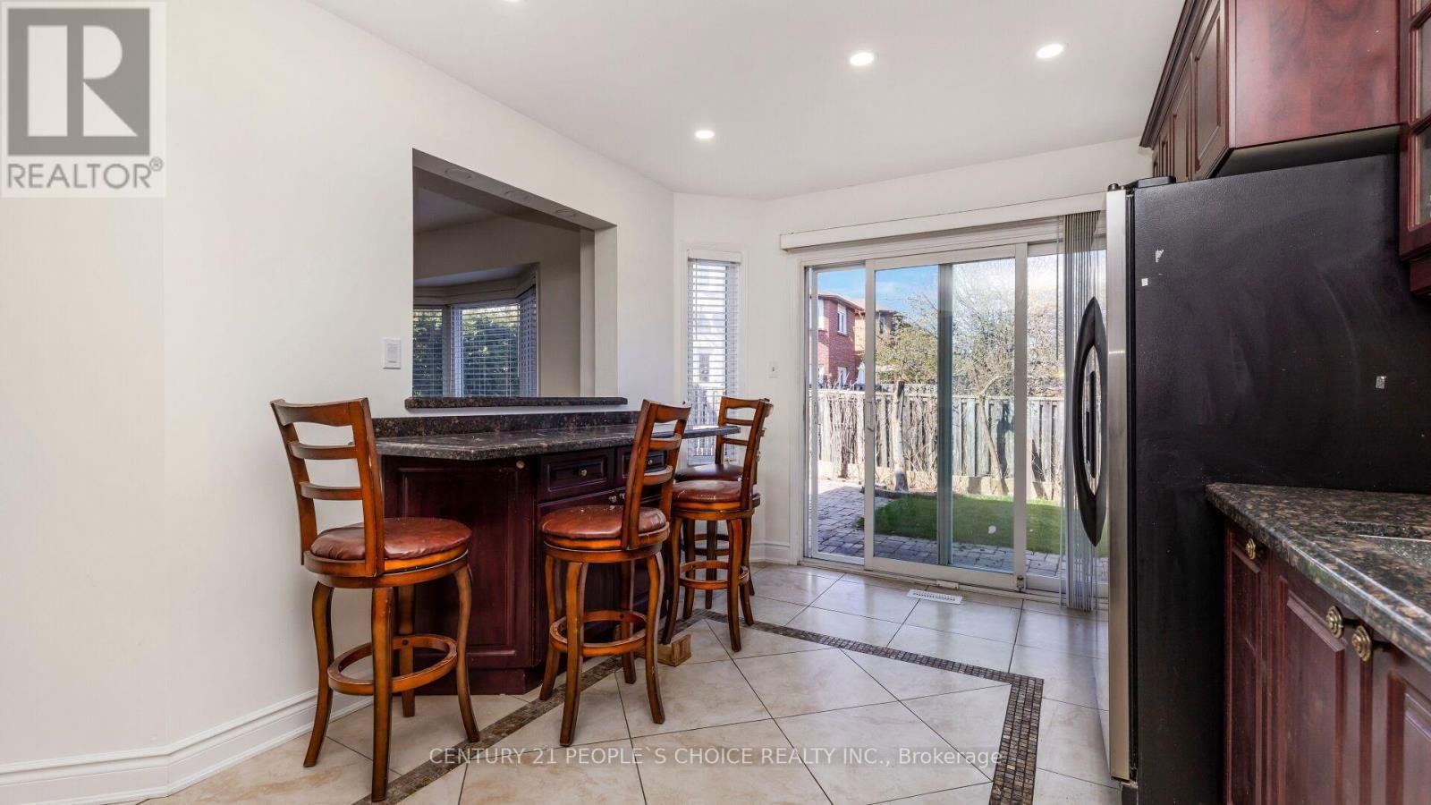 3464 NUTCRACKER DRIVE Image 12