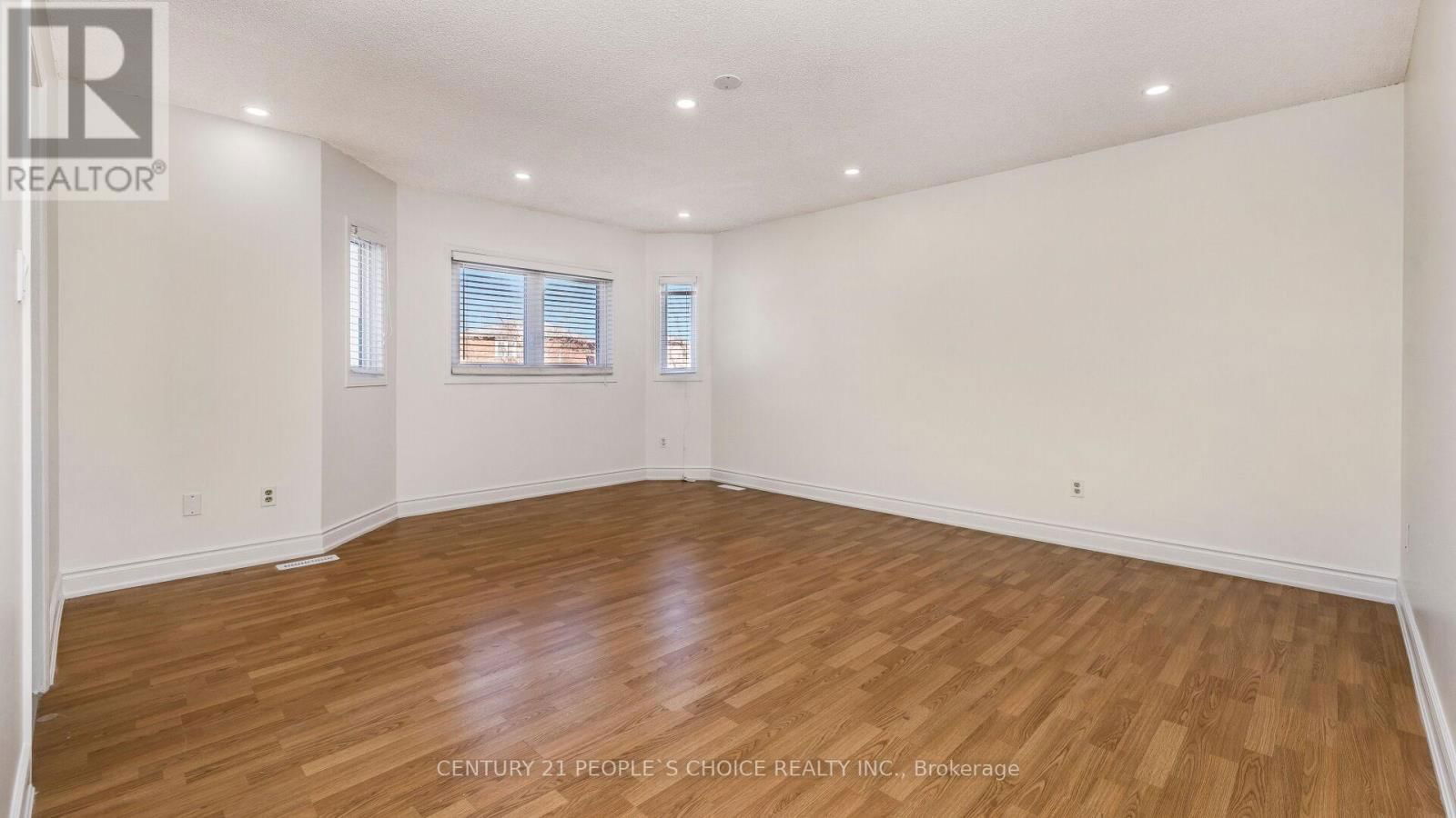 3464 NUTCRACKER DRIVE Image 16