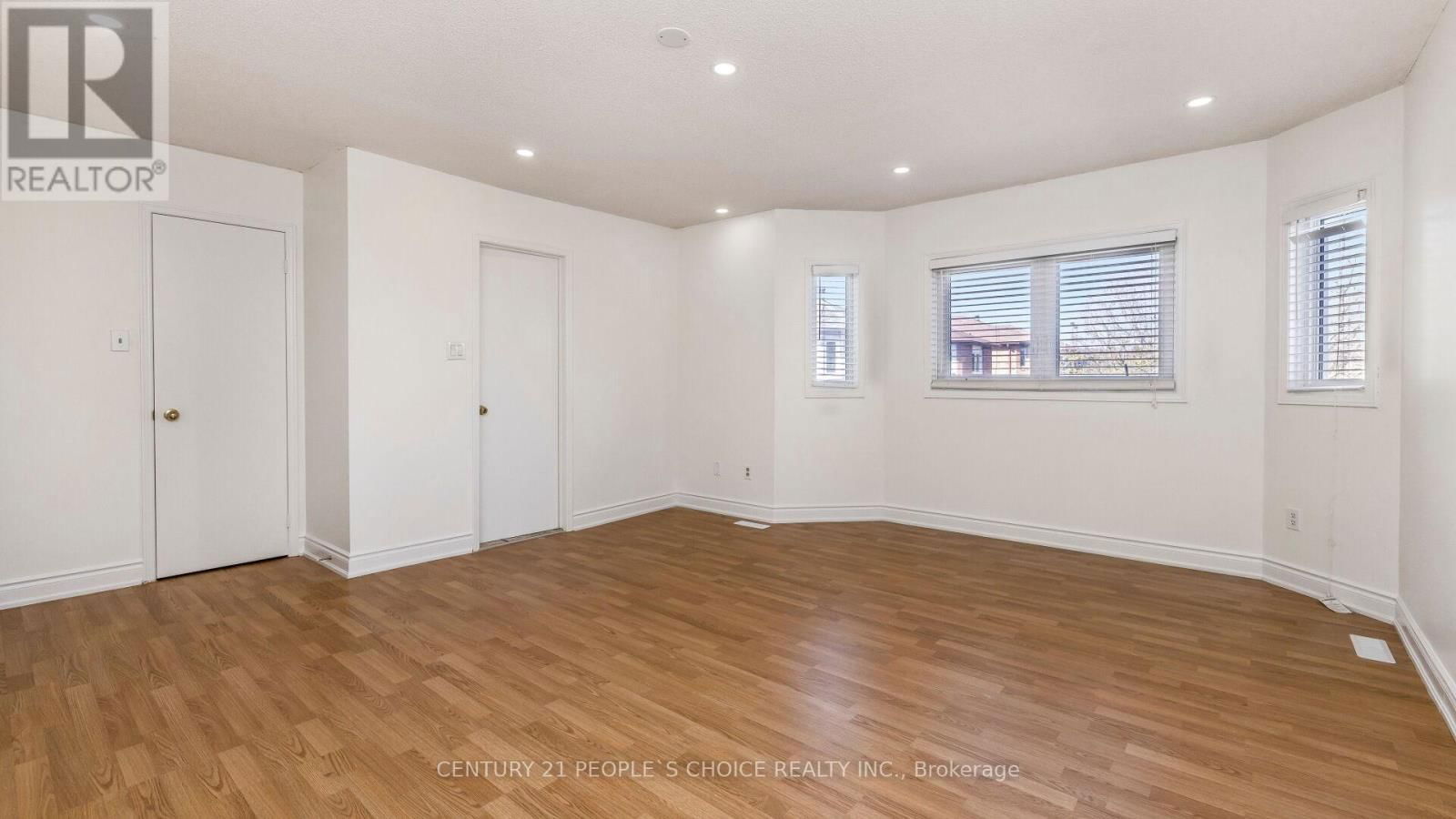 3464 NUTCRACKER DRIVE Image 17