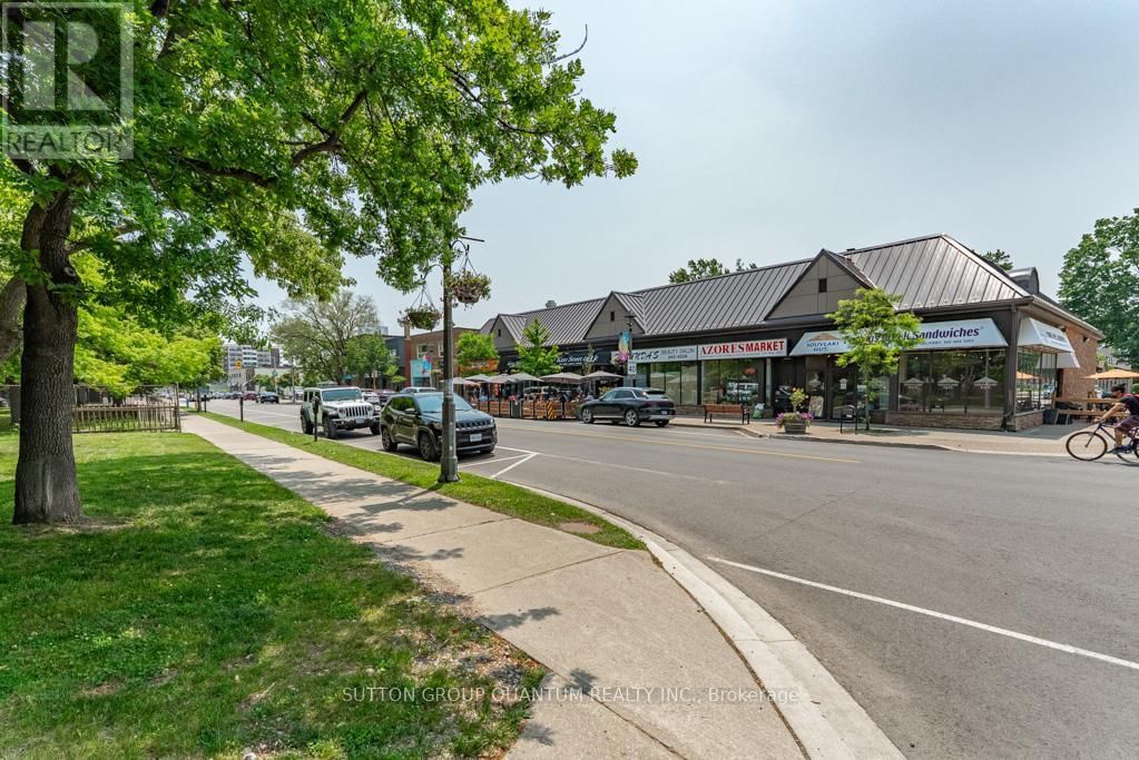 72 NORMANDY PLACE Image 22
